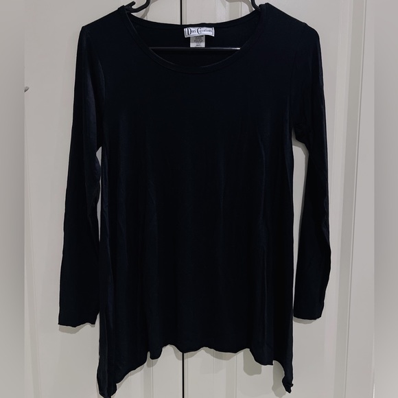 Solid Black Handkerchief Hem Top S - Picture 1 of 2